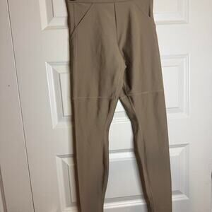 Alo yoga airlift utility leggings